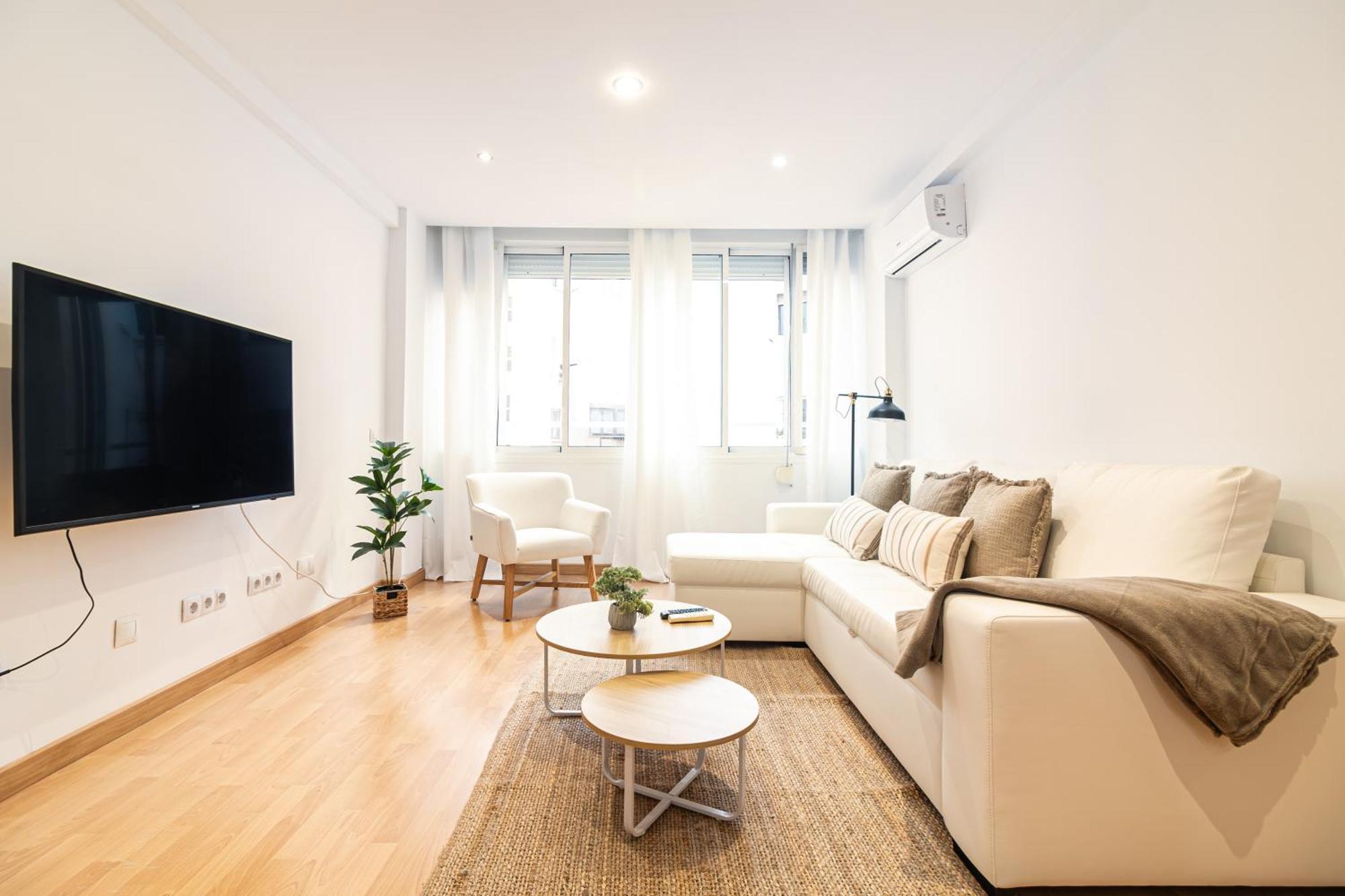 Center Flat Soho Modern 2br Malaga